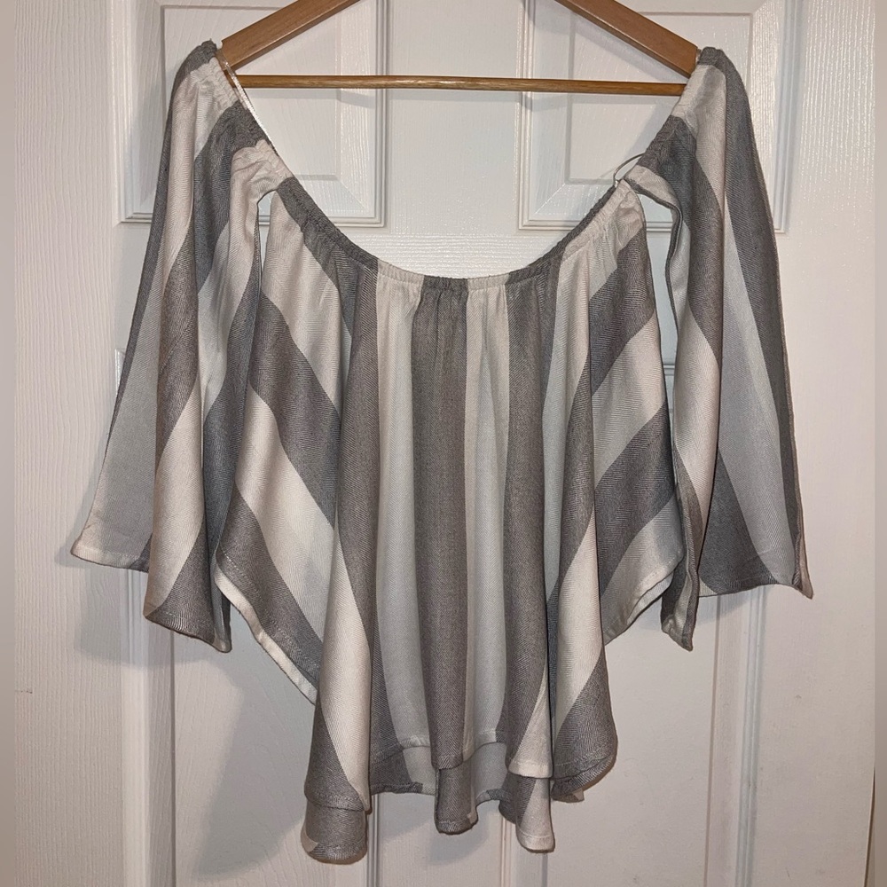 Style Envy Off-Shoulder Gray and White Blouse